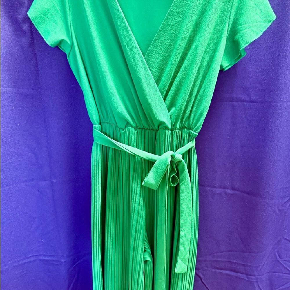 Mia Rose by Eloquii Green Pleated Wide Leg Jumpsuit 1X Emerald Holiday Party